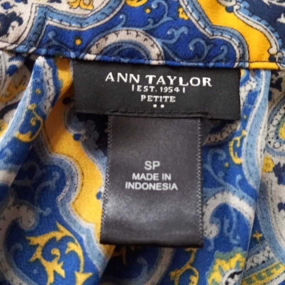 Ann Taylor Navy Mustard Yellow Paisley Boho Blouse Petite Small - Picture 9 of 13
